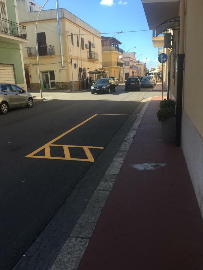 Case Saniela Terrasini Exterior photo